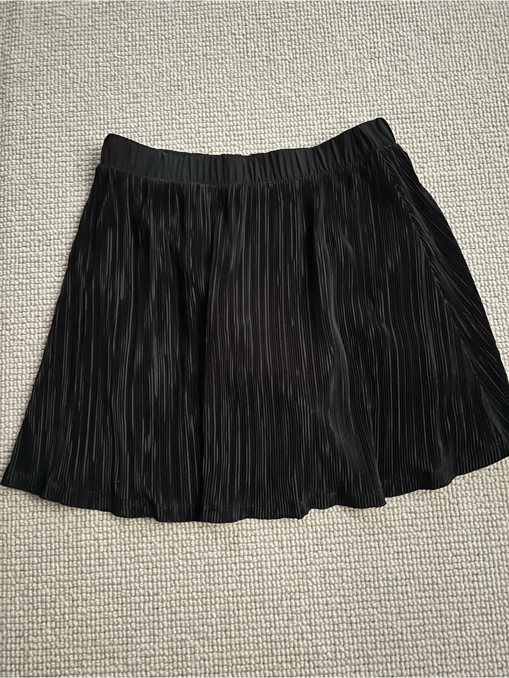 ALO Yoga light breathable